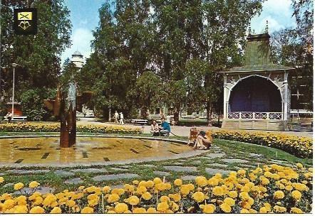 POSTAL L04473: Monumento Nelisipi en Mikkeli, Finlandia