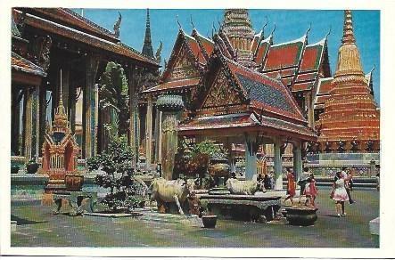 POSTAL L04437: Templo Budista  Emerald en Bangkok