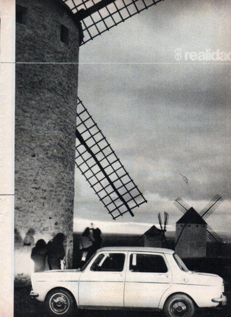LAMINA V17388: Simca 1000 junto a un molino de viento