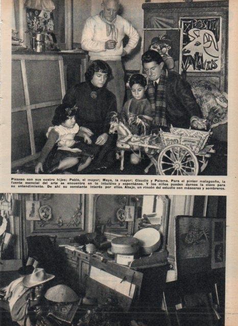 LAMINA V17309: Picasso junto a sus cuatro hijos