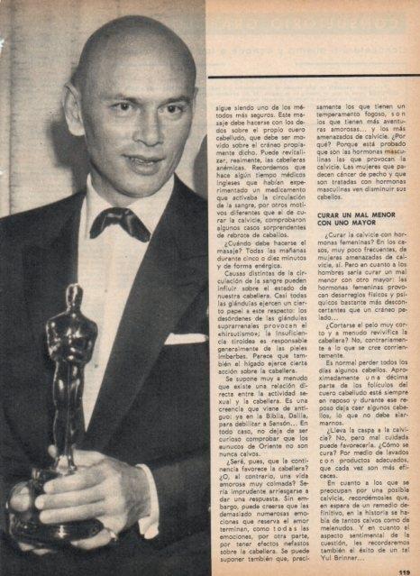 LAMINA V17287: Yul Brynner con el Oscar
