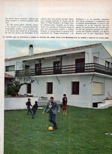 LAMINA V17540: Luis Berlanda con su esposa e hijos
