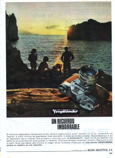 LAMINA V17577: Publicidad camara Voigtlander