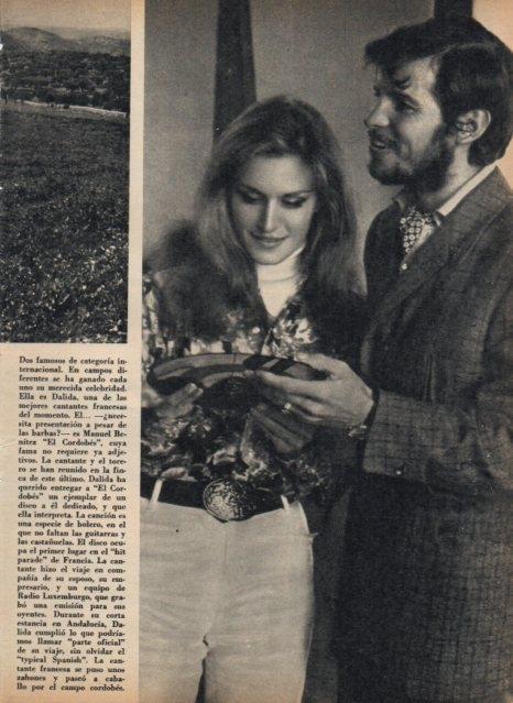 LAMINA V17131: Dalida y El Cordobes 
