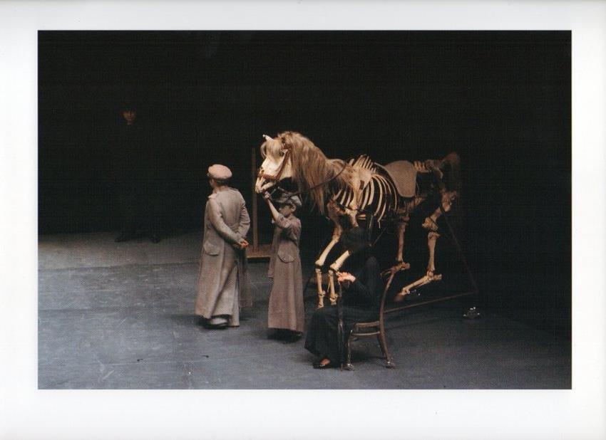 LAMINA V17821: Que reventin els artistes. Companyia Cricot 2. Teatre Mercat de les Flors 1987