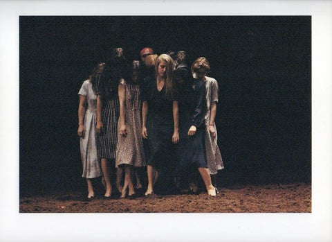 LAMINA V17822: A les muntanyes ressonen els crits. Teatre Mercat de les Flors 1988