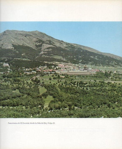 LAMINA V17789: Silla del Rey del Monasterio del Escorial. Panoramica del Escorial