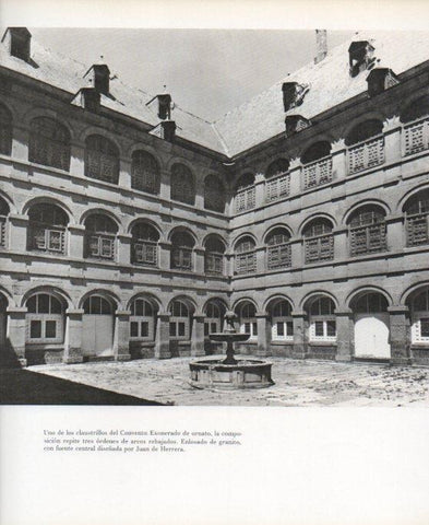 LAMINA V17645: Monasterio del Escorial. Claustrillo del Convento