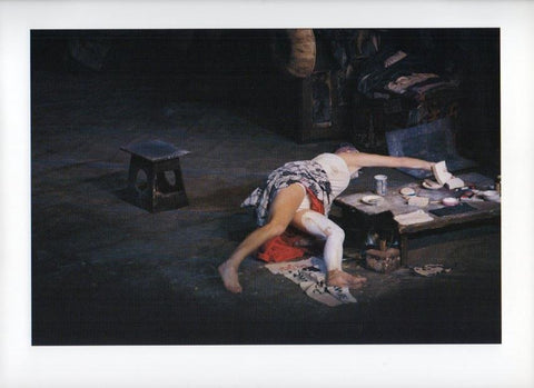 LAMINA V17851: Maquillaje. Companyia Nuria Espert. Teatre Lliure 1990