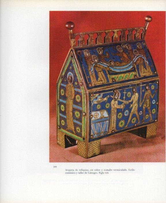 LAMINA V17661: Arqueta de reliquias en cobre siglo XIII