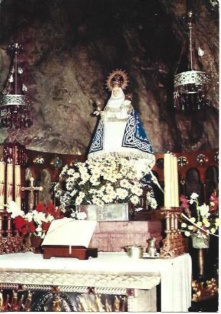 POSTAL L04730: Virgen de la Cueva de Covadonga