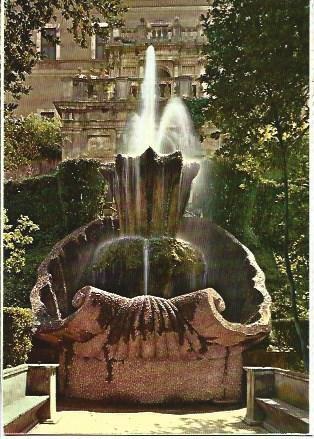 POSTAL L04917: Fontana del Bicchierone, por Bernini