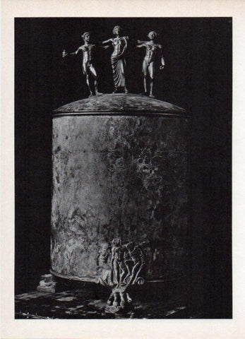 LAMINA V18620: Recipiente cilindrico etrusco de bronce, Museo de Villa Giulia