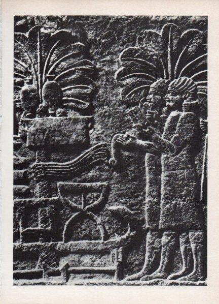LAMINA V18539: Dos escribas realizando un inventario bajorrelieve, Museo Britanico