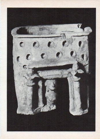 LAMINA V18575: Exvoto con forma de templo, Idalia Creta