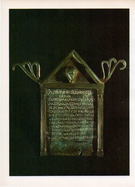 LAMINA V18616: Placa de bronce romano de un hospital, Museo de Lugo
