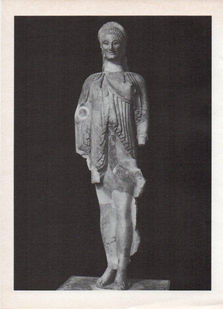 LAMINA V18580: Estatua femenina, Museo de la Acropolis de Atenas