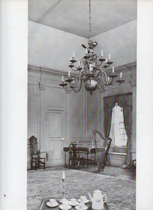 LAMINA V18810: The Great Hall of Stratford Hall in Westmoreland County, Virginia