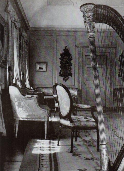 LAMINA V18870: The Ballroom of The William Gibbes House in Charleston, South Carolina