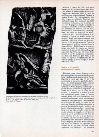 LAMINA V18786: Lucha entre atenienses y espartanos bajorrelieve de Eleusis