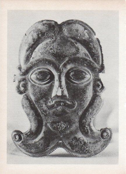 LAMINA V18528: Cabeza de bronce celtico
