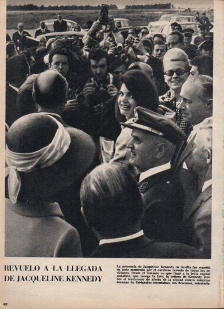 LAMINA V21766: Jacqueline Kennedy en Sevilla
