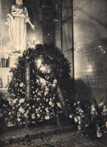 LAMINA V21928: Corona de Flores del aniversario de muerte a Torcuato Luca de Tena