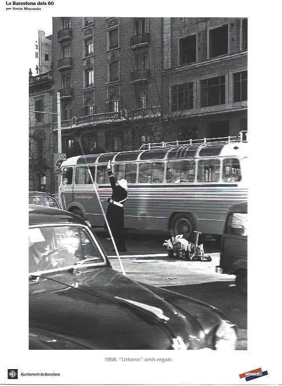 LAMINA 33370: Guardia urbano en 1958