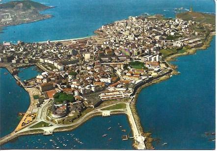POSTAL L06005: Vista aerea de La Coruña