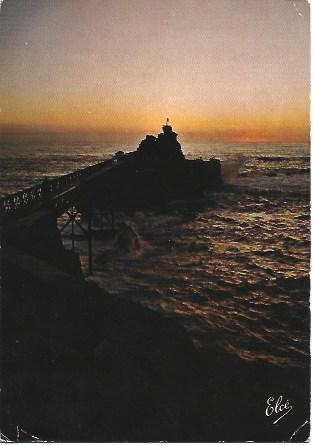 POSTAL L06041: Rocher de la Vierge en Biarritz