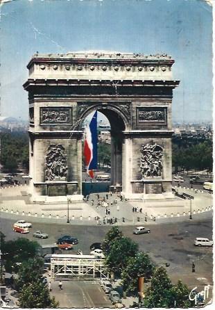 POSTAL L06058: Paris. Arc de Triomphe