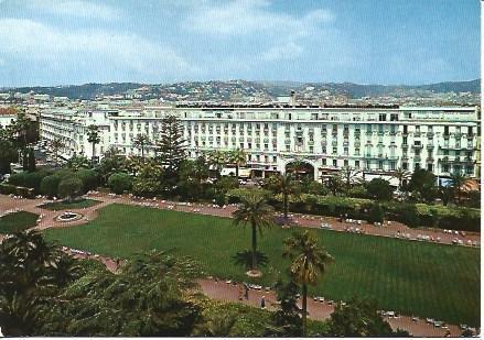 POSTAL L06022: Hotel Plaza en Niza