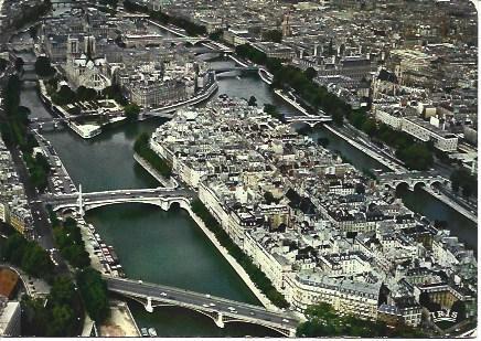 POSTAL L05887: Vista aerea de Paris