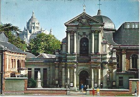 POSTAL L05858: Basilica de Lisieux