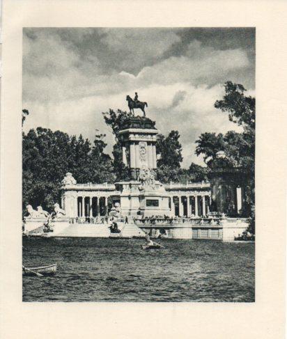 LAMINA V26335: Monumento a Alfonso XII en Madrid