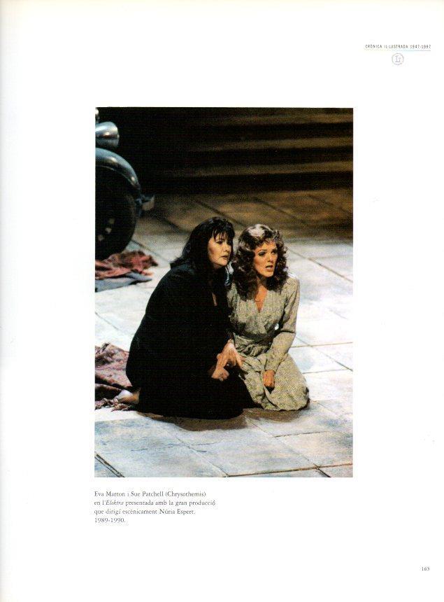 LAMINA V28530:  Teatre del Liceu. Eva Marton i Sue Patchell en l'Electra produccio Nuria Espert