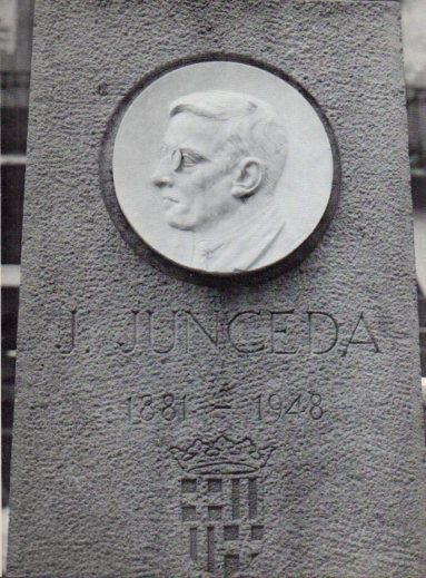 LAMINA V28079: Medallon de J. Junceda i Supervia, Barcelona