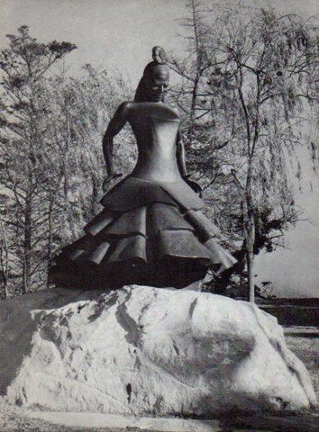 LAMINA V28081: Monumento a Carmen Amaya Amaya, Barcelona