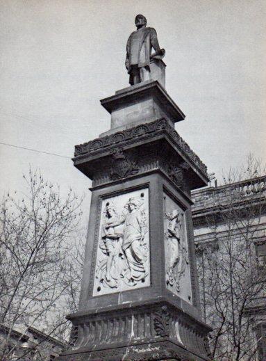 LAMINA V28049: Monumento a A. Victor Lopez y Lopez de la Madrid, Barcelona