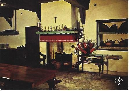 POSTAL A2150: Museo Basco de Bayona
