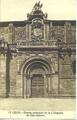 POSTAL A2275: Puerta de la Colegiata de San Isidoro de Leon