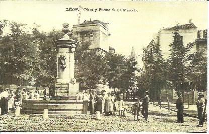 POSTAL A2297: Plaza y fuente de San Marcelo