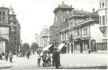 POSTAL A2295: Leon. Plaza de San Marcelo