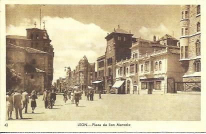POSTAL A2293: Plaza de San Marcelo de Leon
