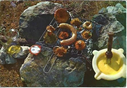 POSTAL A1942: Salchichas con setas