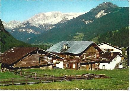 POSTAL A2034: Casas de montaña