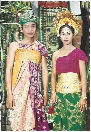 POSTAL A1951: Mujeres de Bali