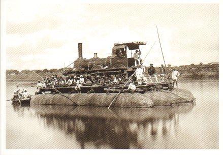 POSTAL PV01129: Locomotora Akbar transportada en ferry