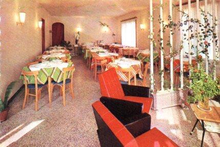 POSTAL PV01099: Comedor del hotel Garbi en Llafranc