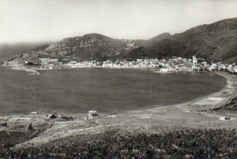 POSTAL PV01221: Port de la Selva vista panoramica playa y pueblo